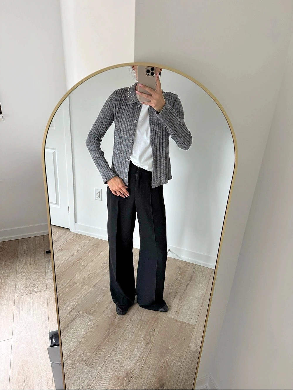 ZARA Gray Embellished Knit Cardigan Like New